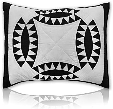 Patch Magic Black and White Wedding Ring Twin Quilt Set
