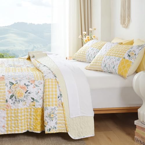 YIKUSH King Size Floral Quilt Set 3 Pieces