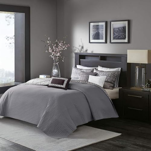 Madison Park King Quilt Set with Glitter Accent Chevron GreyTaupe