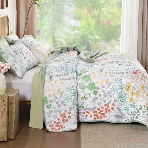 Sage Green Floral Quilt Set Queen 3 Pieces 1