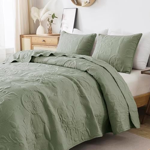 B2EVER Green Damask Queen Quilt Set with 2 Pillow Shams