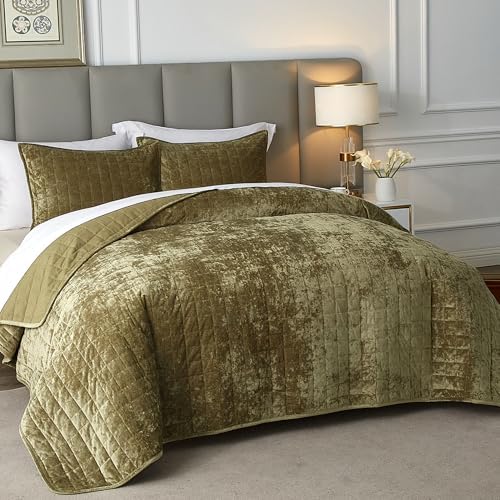Eazlyin Velvet Quilt Set King Size 104x90 Green 1