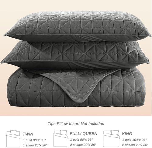 Exclusivo Mezcla Queen Quilt Set with Grid Pattern