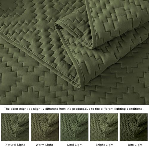 Olive Green Queen Quilt Set with Pillow Shams 3 Piece