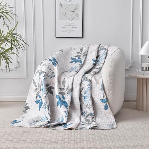 HollyHOME 3-Piece Quilt Set with Teal Gray Leaves Design