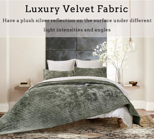 COCOPLOCEUS 3-Piece Velvet King Quilt Set Army Green