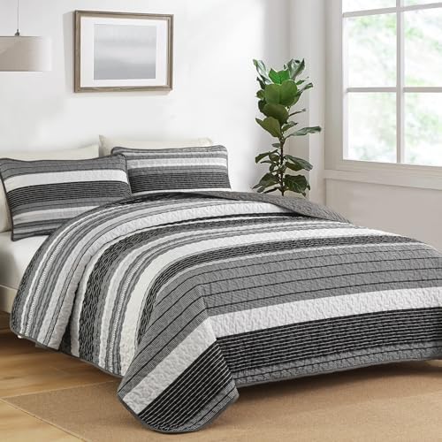 Djoymock King Size Striped Patchwork Quilt Set