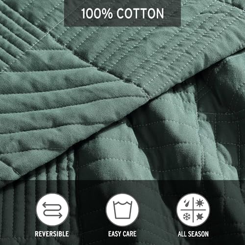 Eddie Bauer King Quilt Set - Soft Reversible Bedding with Matching Shams