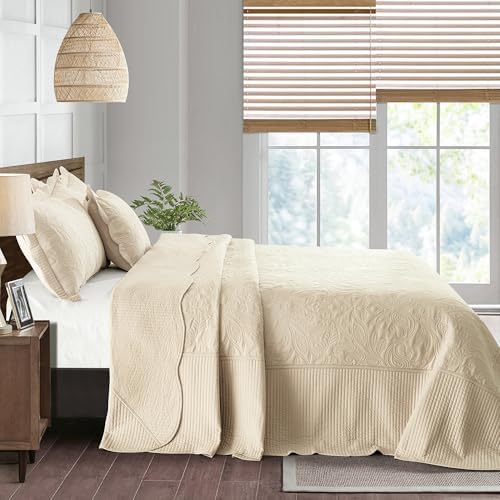 HoneiLife Oversized King Quilt Set - 120x120 Cal King 4-Piece Khaki