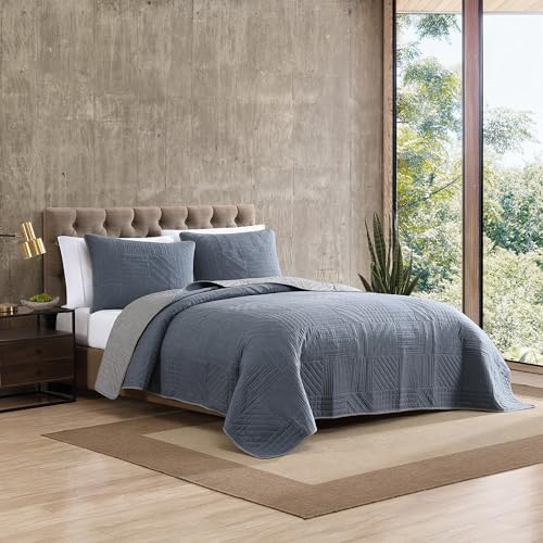 Eddie Bauer King Quilt Set with Matching Shams