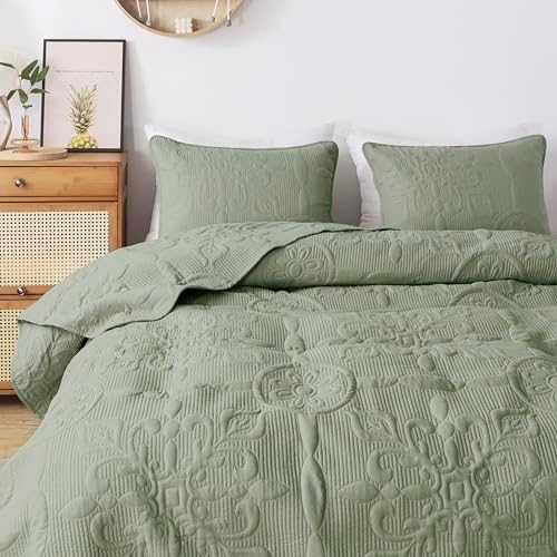 B2EVER Green Damask Queen Quilt Set with 2 Pillow Shams