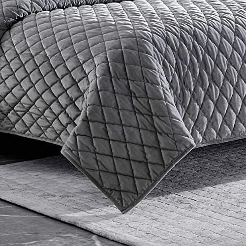 Vera Wang Queen Quilt Set Charcoal Grey
