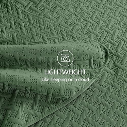 FLYMME Queen Quilt Olive Green Set with Shams