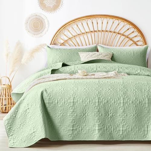 Akkialla Twin Quilt Bedding Set Light Green