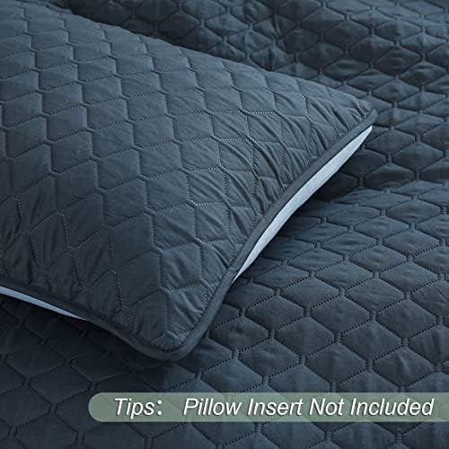 Exclusivo Mezcla California King Quilt Set with Pillow Shams - Navy Blue 112x104
