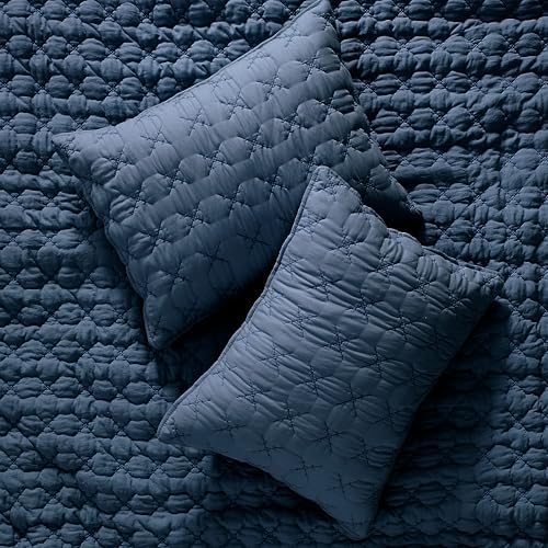 HomeSerene Navy Blue Cal King Quilt Set 1