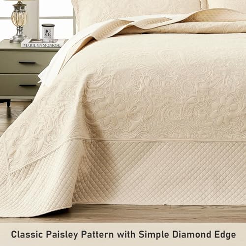 Qucover Oversized Cal King Quilt Set with Shams
