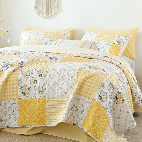 YIKUSH King Size Floral Quilt Set 3 Pieces