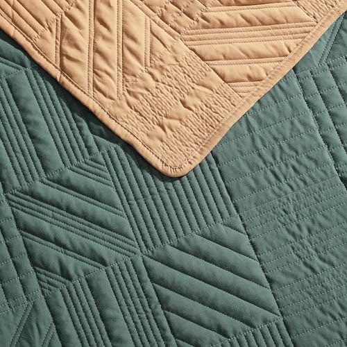 Eddie Bauer King Quilt Set - Soft Reversible Bedding with Matching Shams