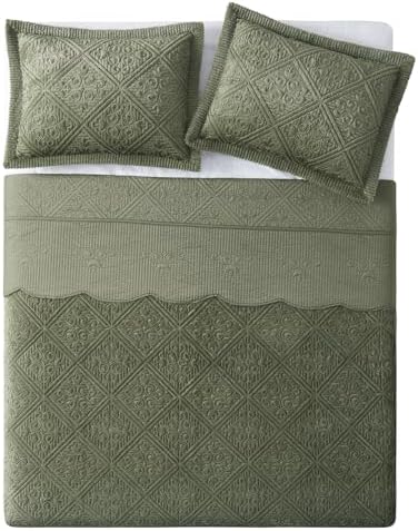 VCNY Home Full Quilt Set with Shams and Bedspread