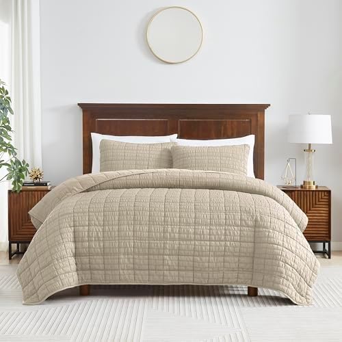 ROARINGWILD Seersucker Beige Quilt Set with Pillow Shams