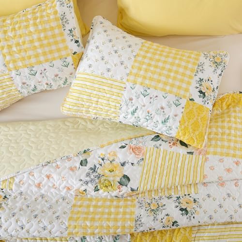 YIKUSH King Size Floral Quilt Set 3 Pieces
