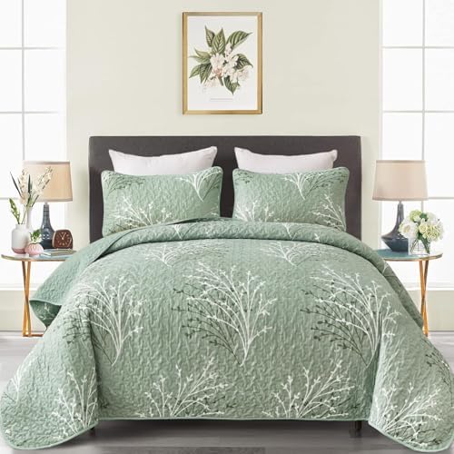 DJY Sage Green Floral Quilt Set California King