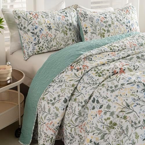 TISPLR Floral Quilt King Set 3 Pieces