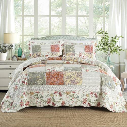 Yvooxny 3-Piece Quilt Set with Ruffles and Pillowcases