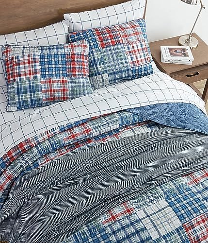Nautica Queen Quilt Set with Reversible Design