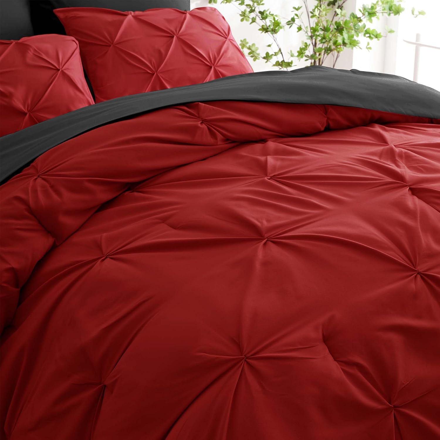 Ubauba 7pc Full Size Comforter Set Red Black
