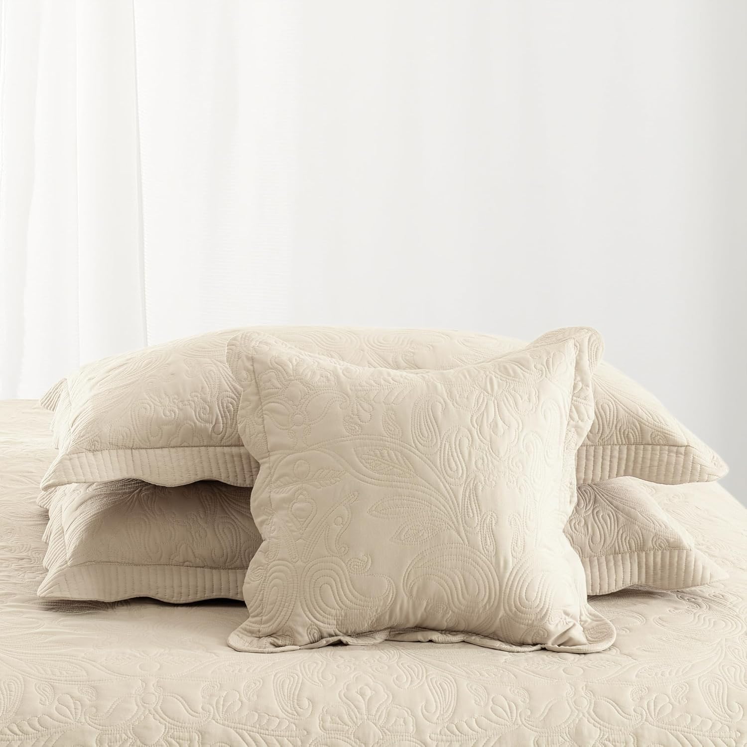 HoneiLife Oversized King Quilt Set - 120x120 Cal King 4-Piece Khaki