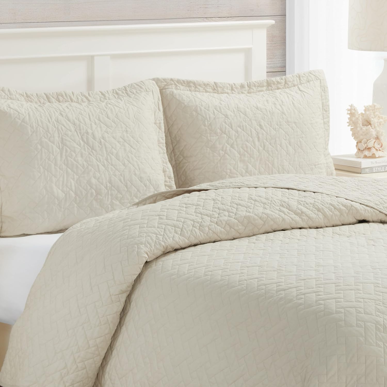 Tommy Bahama Chevron Dune Beige Quilt Set - King