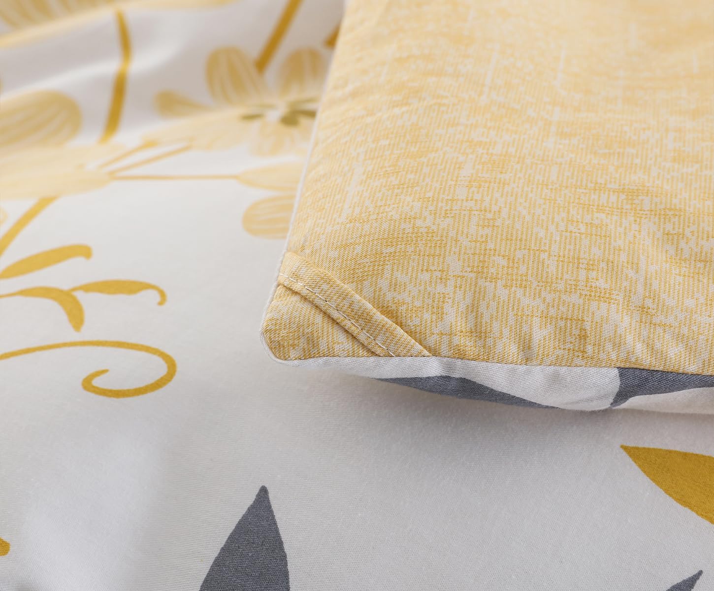 SLEEPBELLA 600 Thread Count Cotton Comforter Set 3Pcs