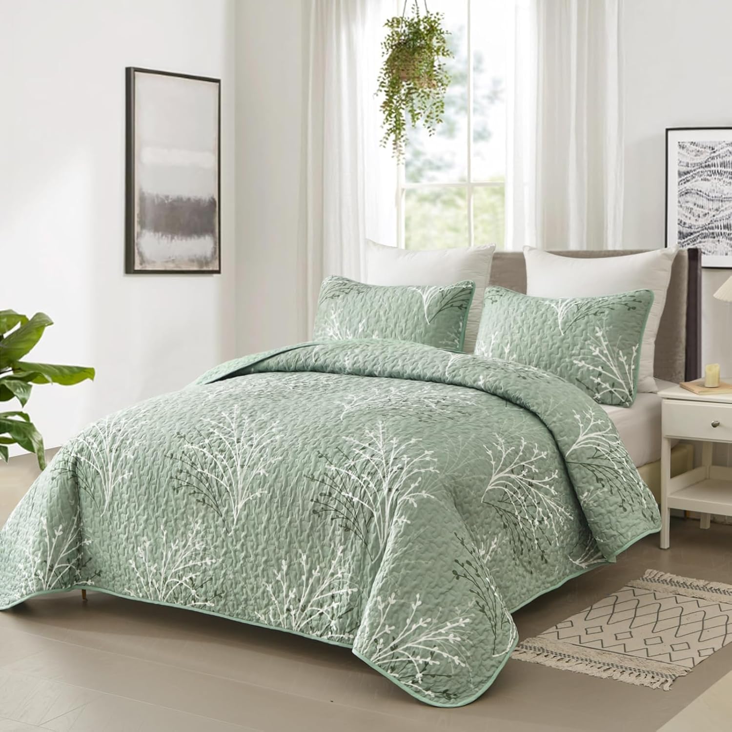 DJY Sage Green Floral Quilt Set California King