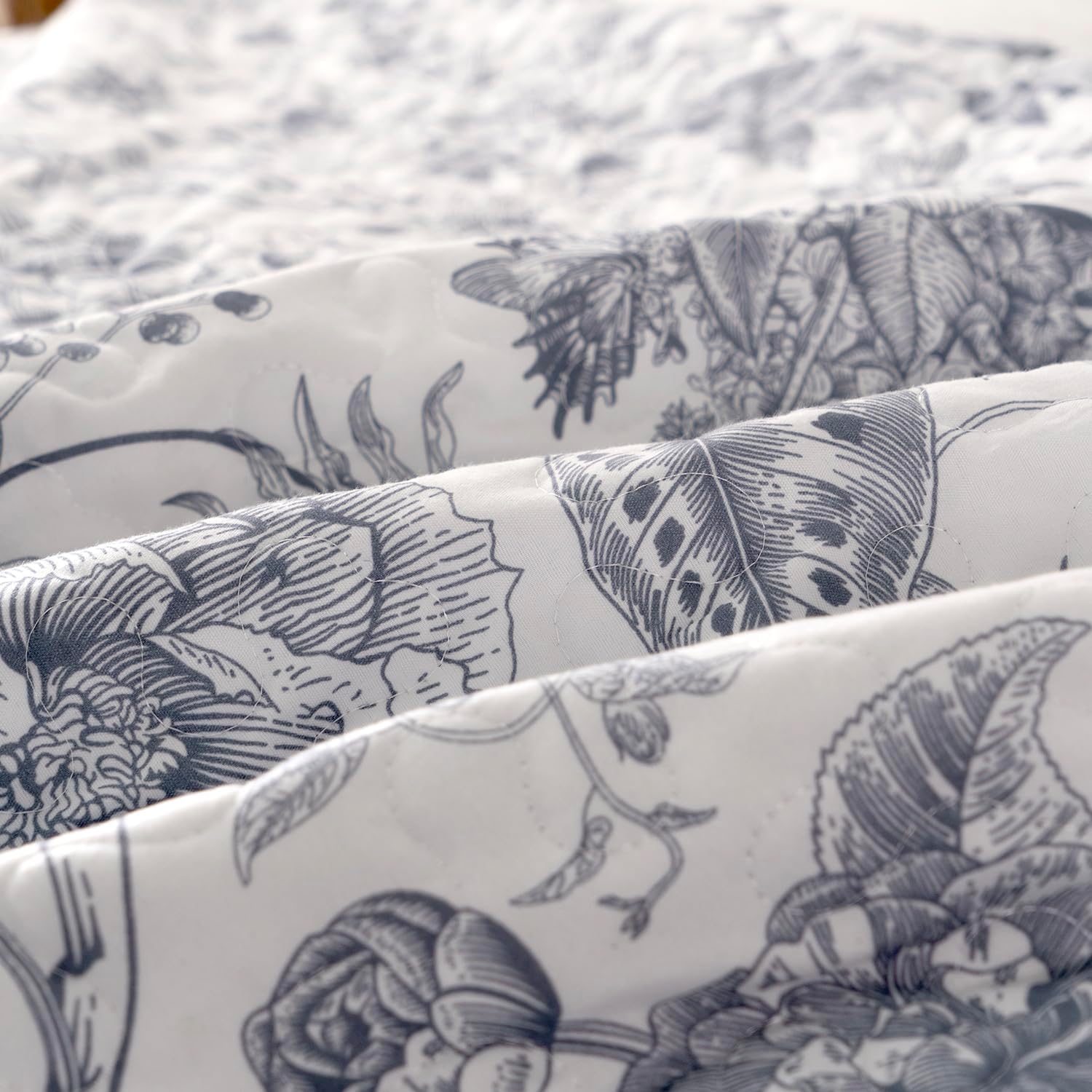 BUPIRD Queen Quilt Set Floral 3 Pieces 1