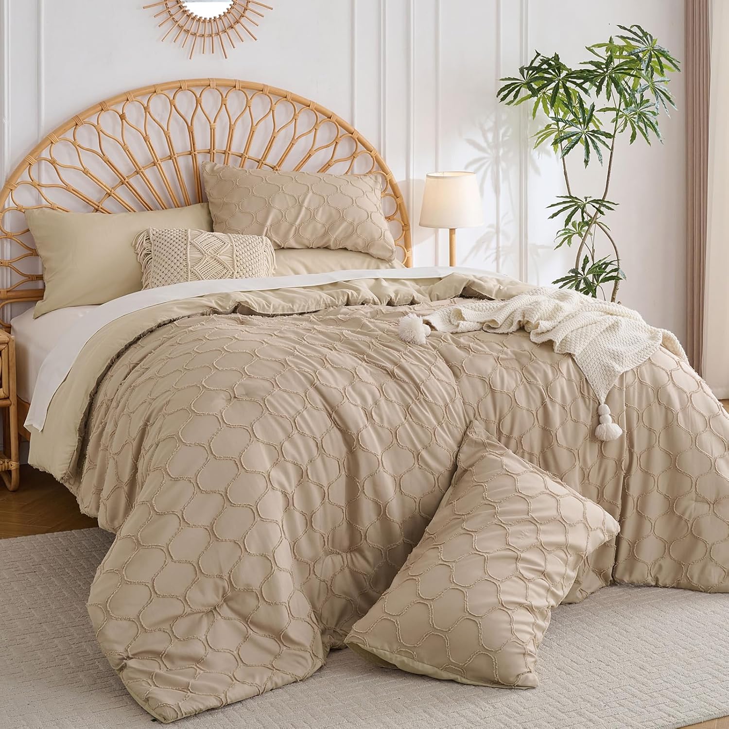 KAKKI Queen Beige Comforter Set - 3 Piece Boho Bedding
