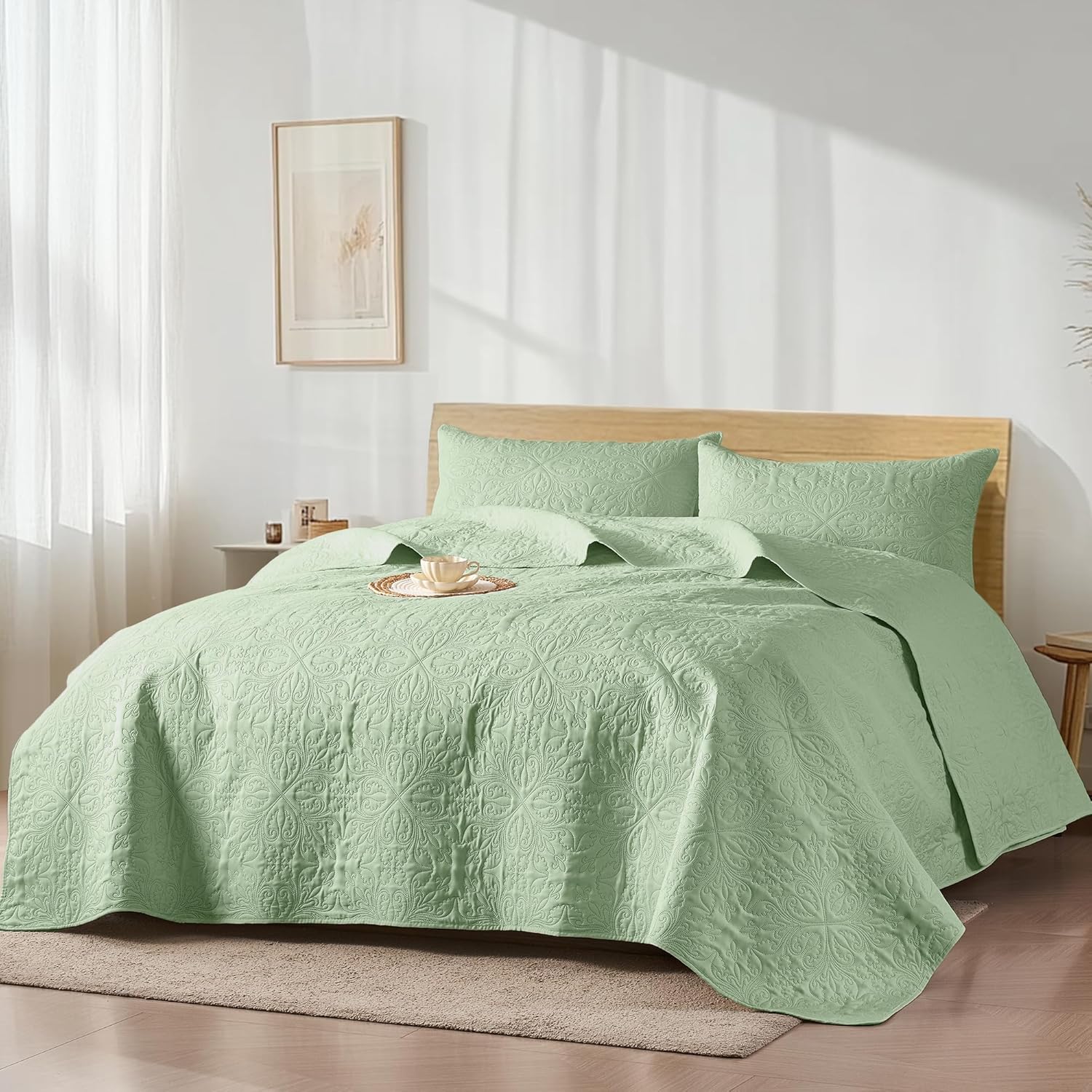 Akkialla Twin Quilt Bedding Set Light Green