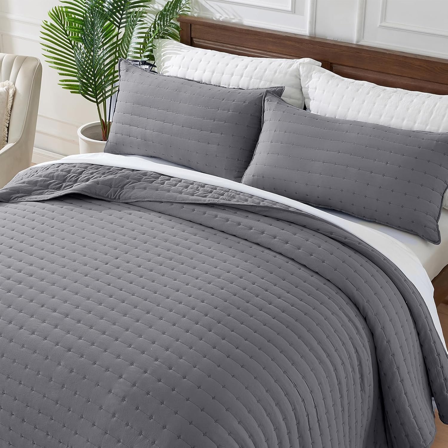 Suchbed Grey California King Quilt Set