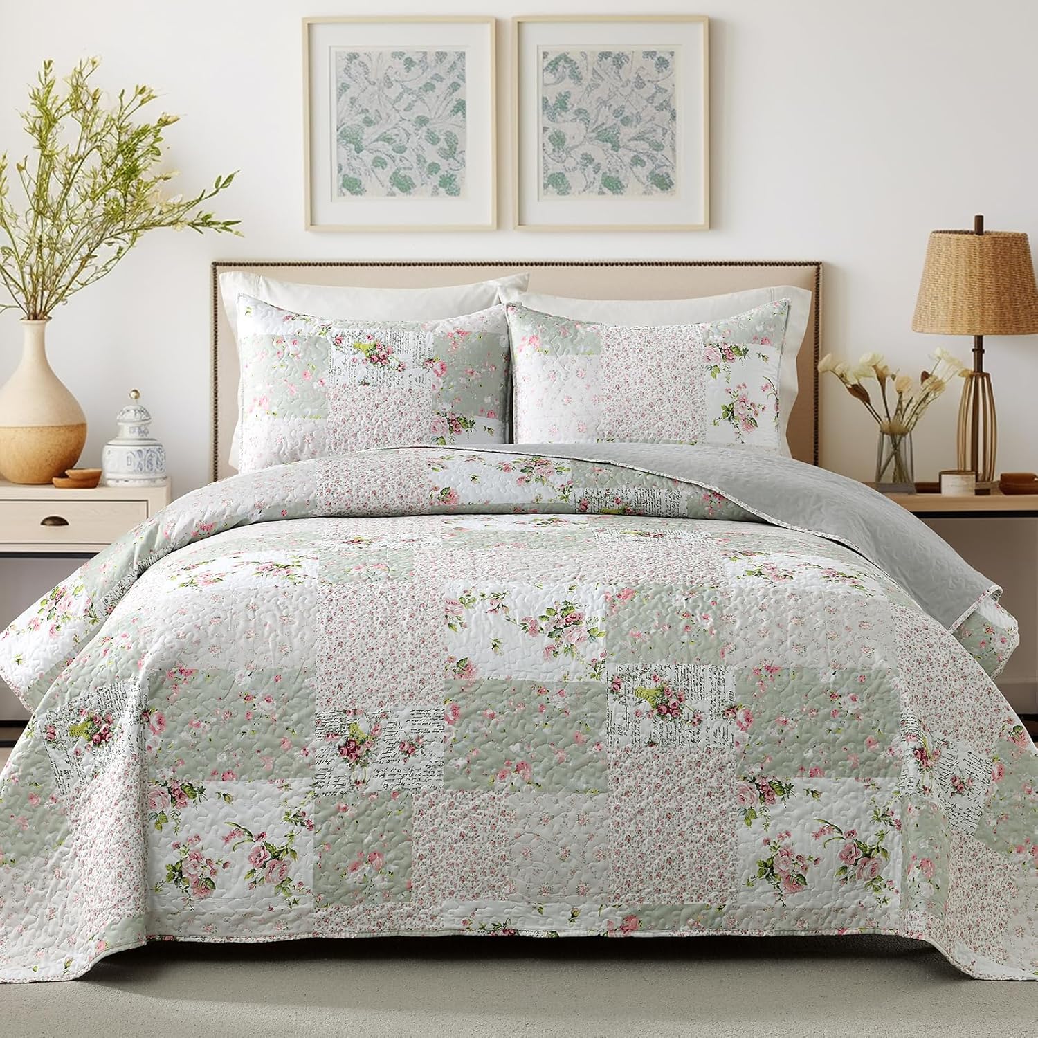 HIARUO 3PCS Queen Quilt Set Floral Patchwork Comforter Bedspread