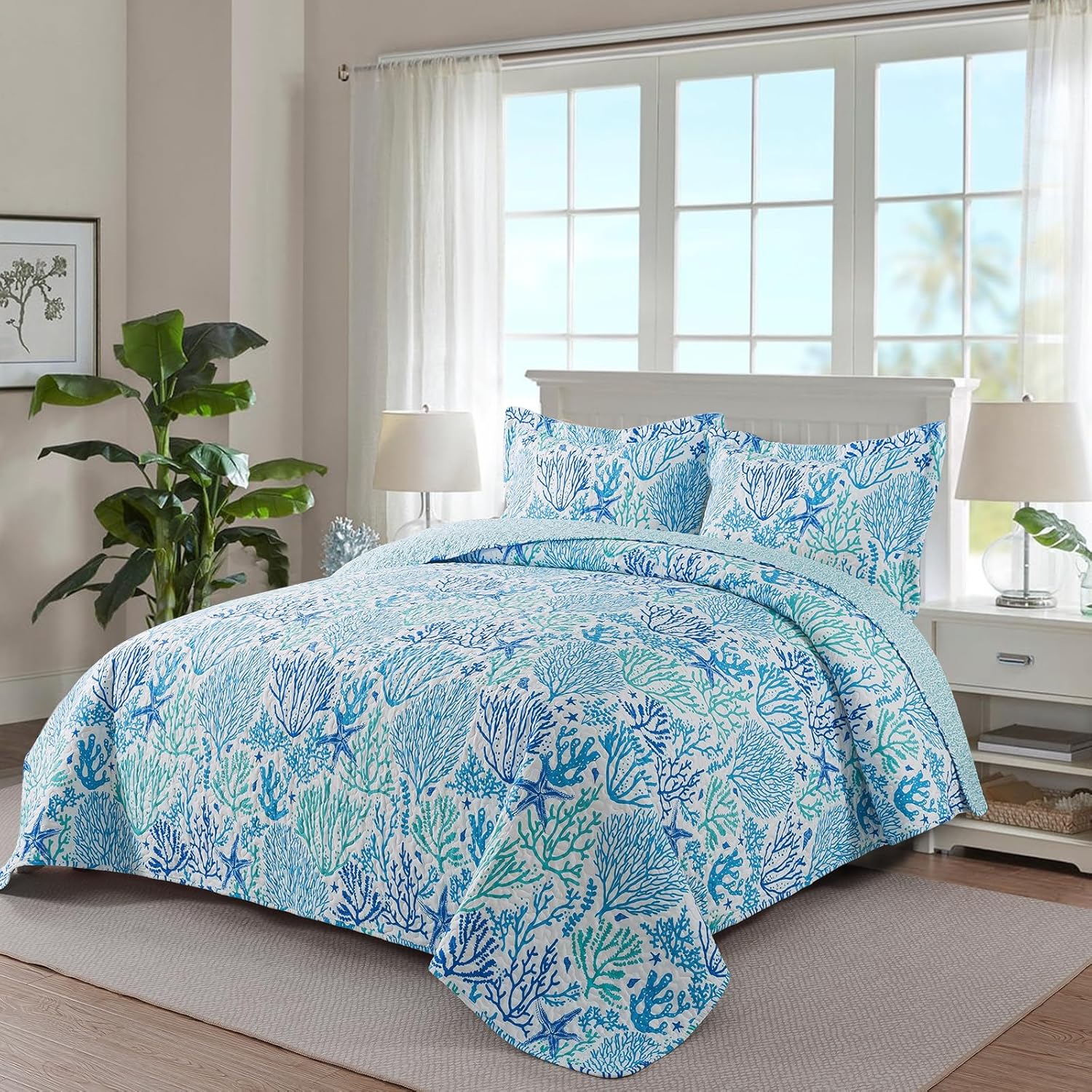 Travan Beach Quilt King Size Ultra Soft Fade Resistant Coastal Design