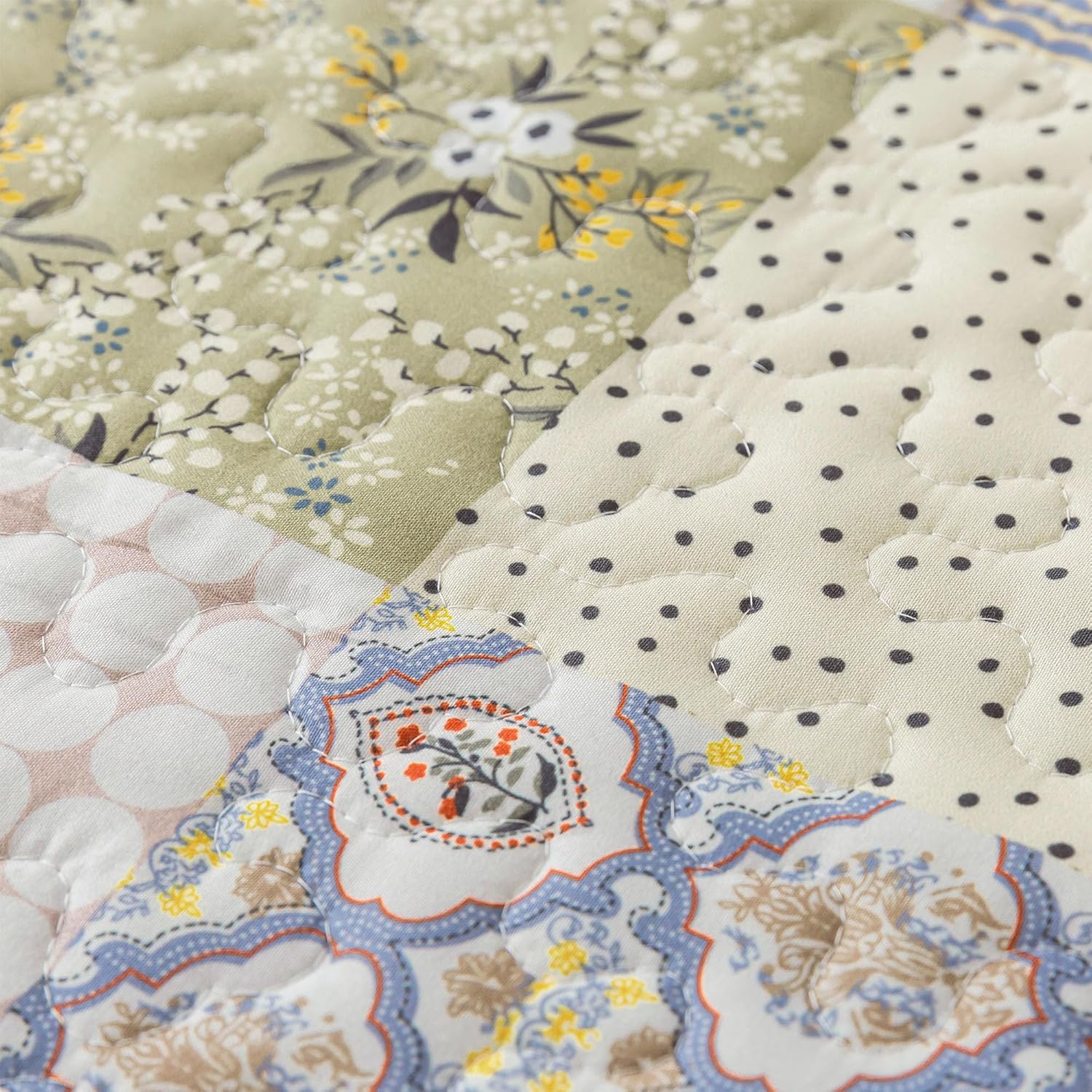 HoneiLife Queen Quilt Bedding Set - Rustic Patchwork 3-Piece 90x96