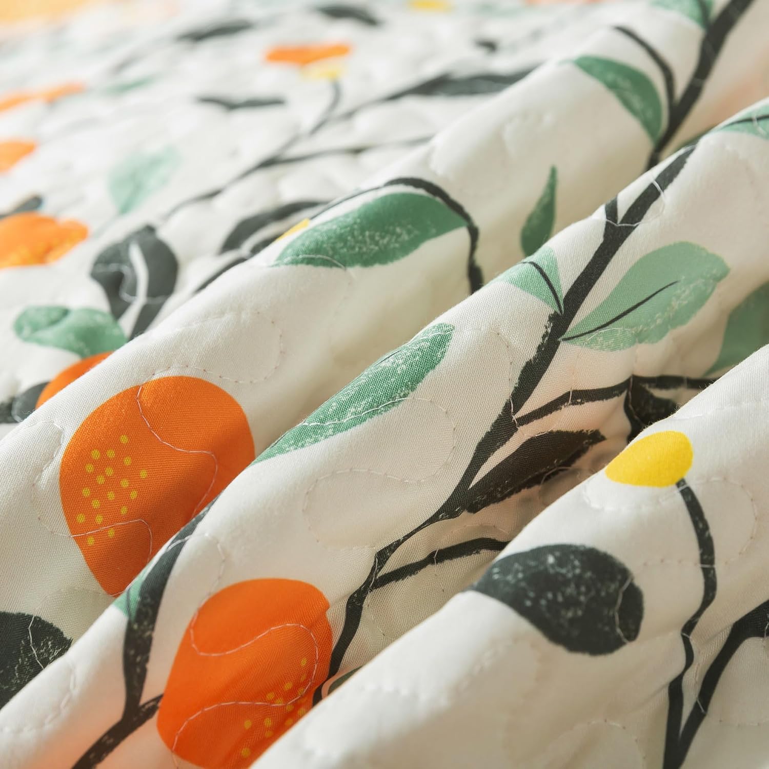 HoneiLife Floral Quilt Set King Size 3-Piece