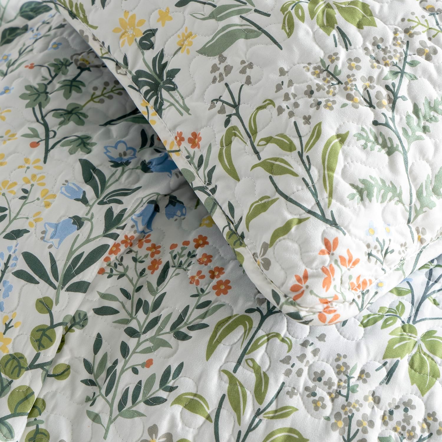 TISPLR Floral Quilt King Set 3 Pieces