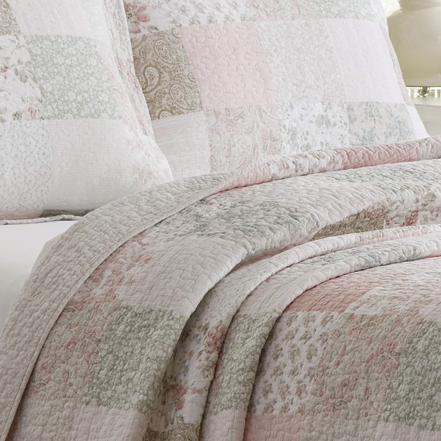 Laura Ashley Twin Quilt Set with Matching Sham