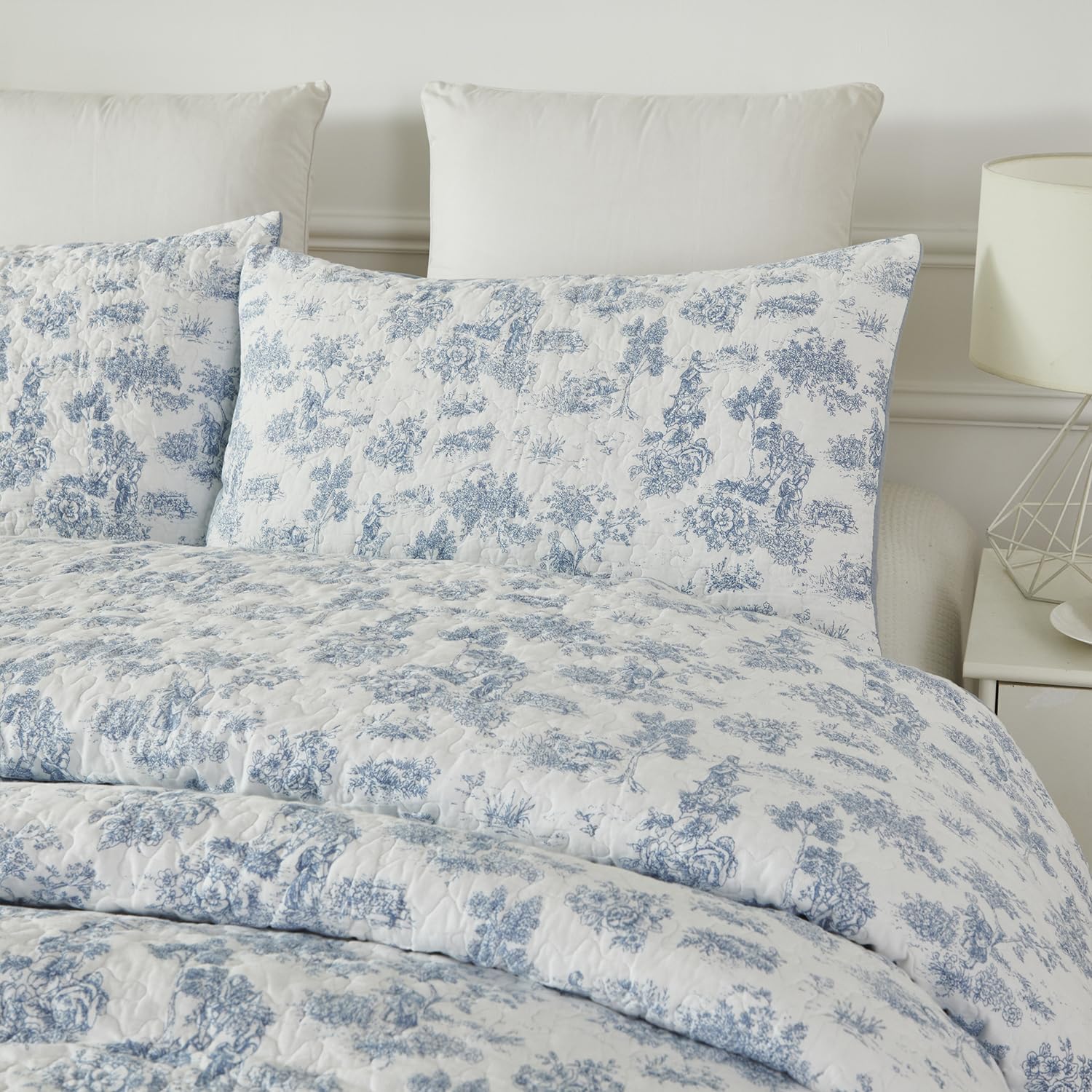 Brandream Cotton Toile Quilt Set 3-Piece Blue and White