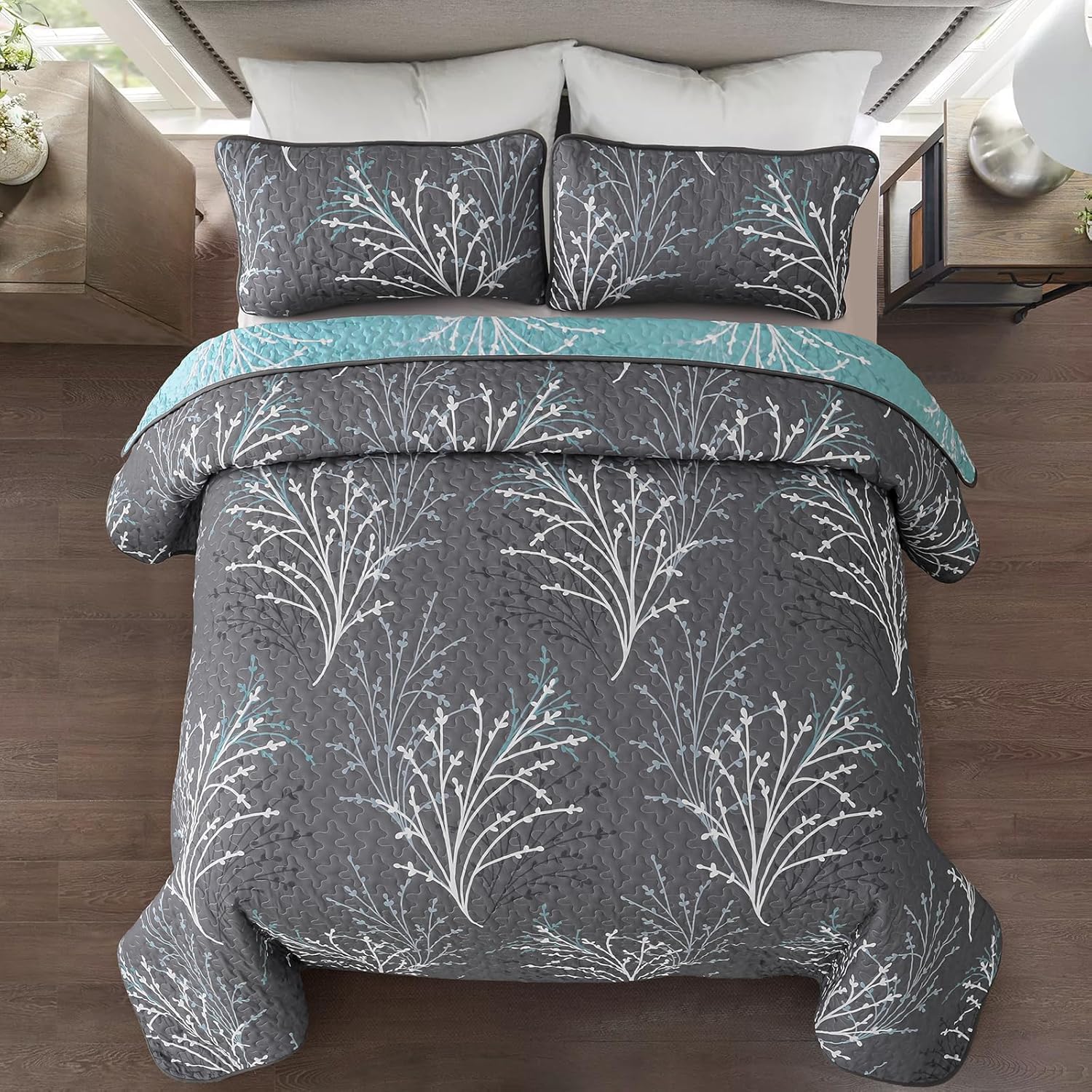 DJY Queen Size Reversible Quilt Set Grey Blue