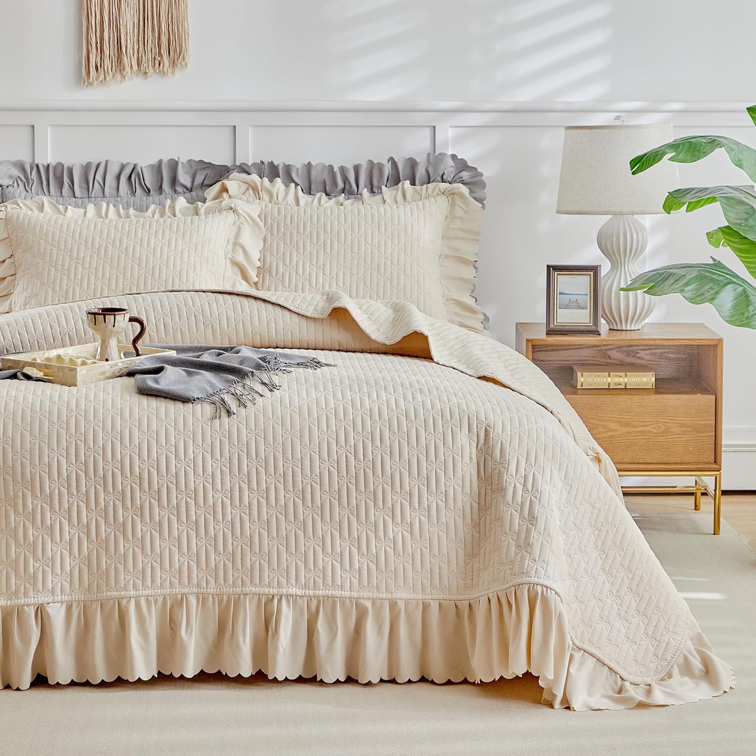 Ruffled Quilt Bedding Set California King 3PC Shabby Chic