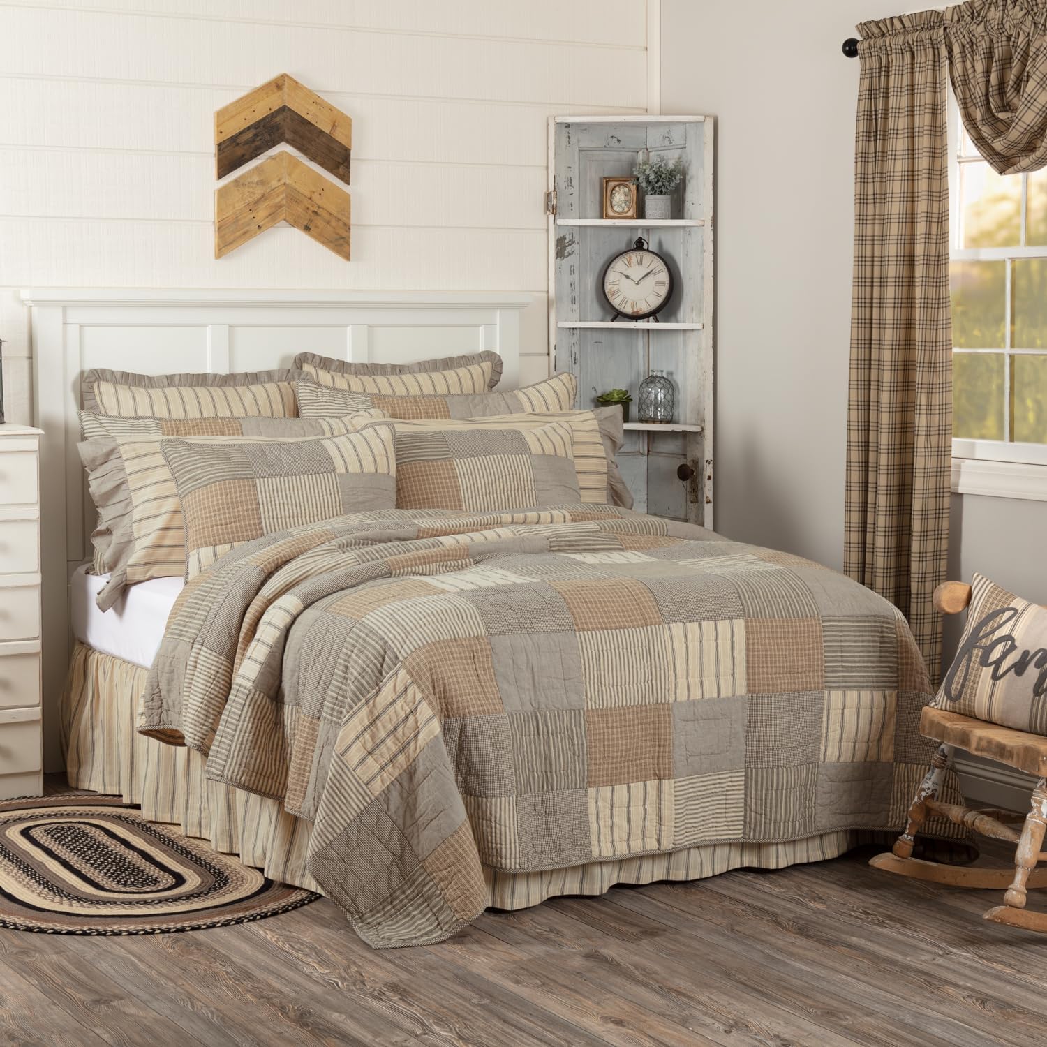 VHC Brands Sawyer Mill Charcoal 5 Piece Quilt Set