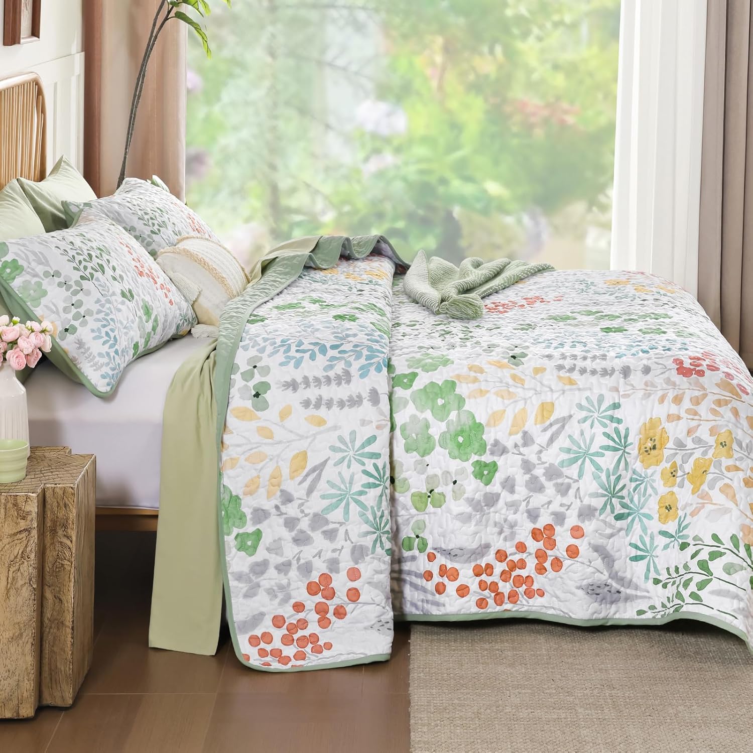Sage Green Floral Quilt Set Queen 3 Pieces 1
